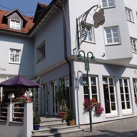 Hotel Am Schloss Neuenstein Neuenstein (Baden-Wurttemberg) Exterior foto