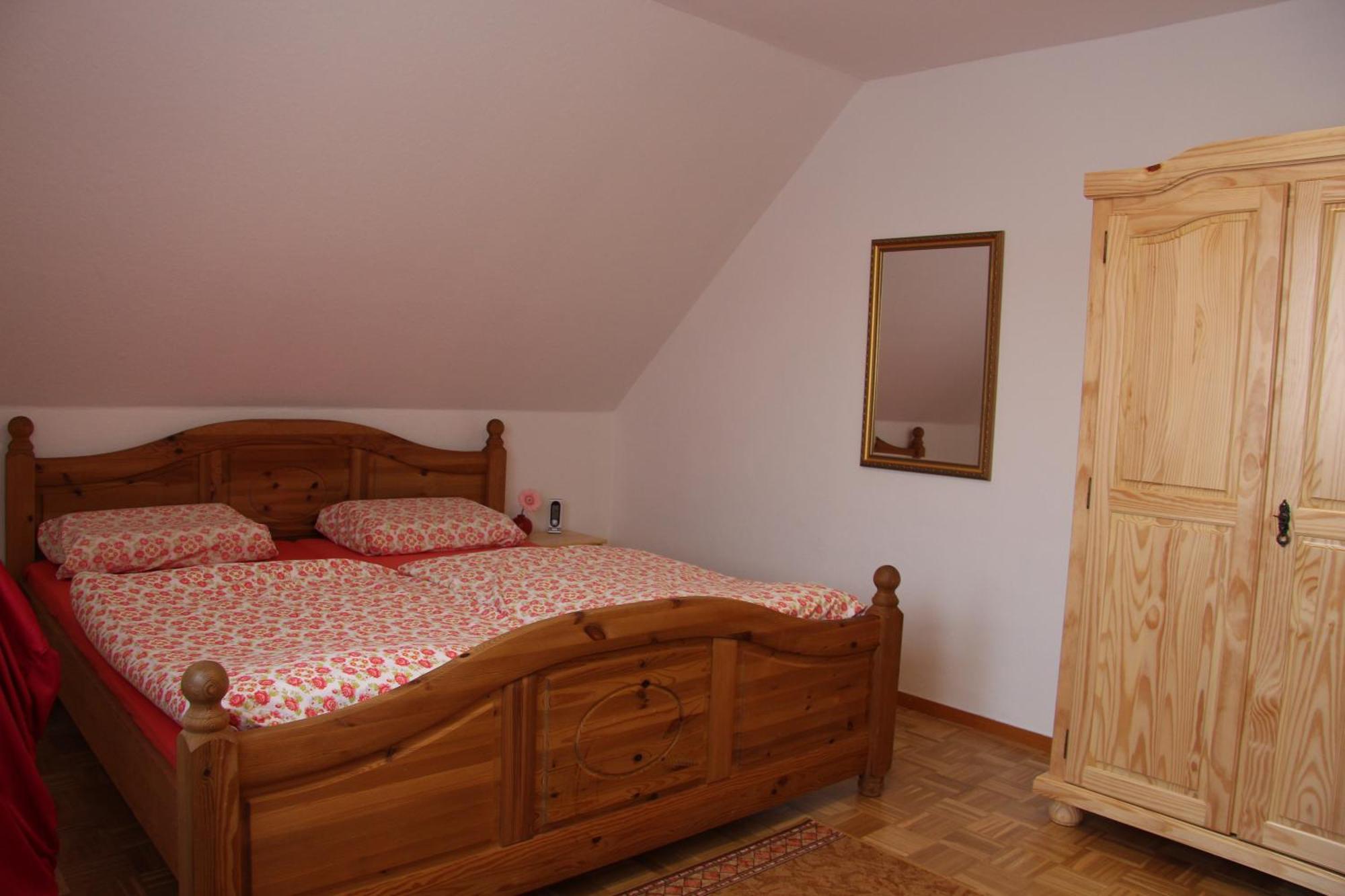 Hotel Am Schloss Neuenstein Neuenstein (Baden-Wurttemberg) Quarto foto